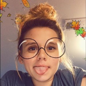 Meet your Posher, Brittney